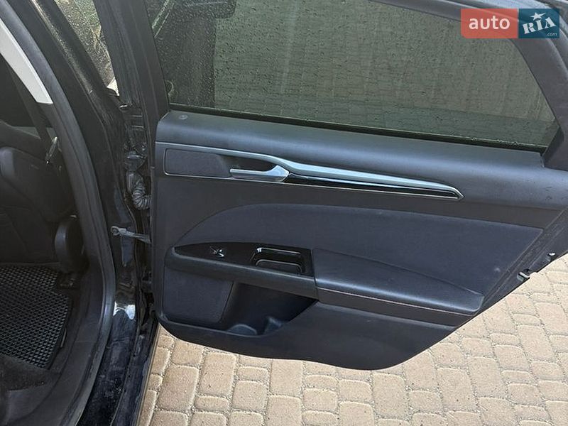 Седан Ford Fusion 2015 в Ирпене