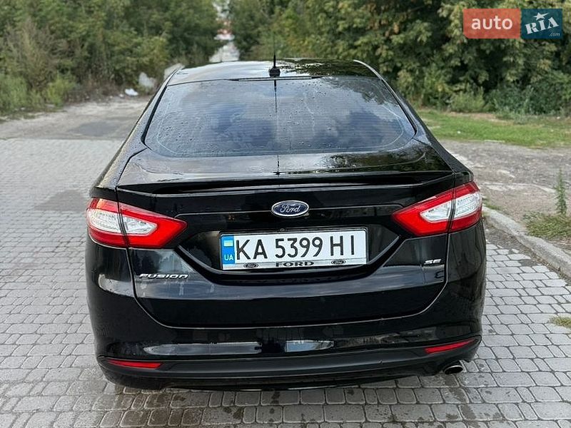 Седан Ford Fusion 2015 в Ирпене