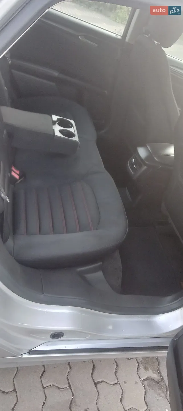 2016 Ford Fusion - мініатюра 13