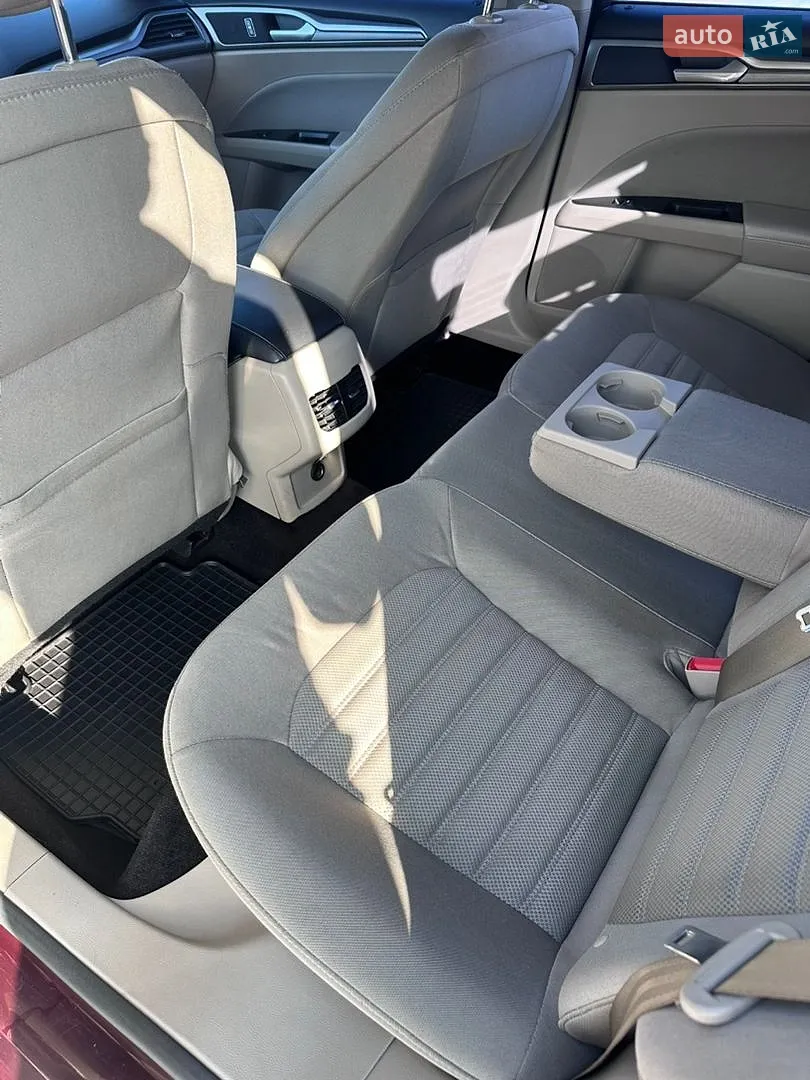 2016 Ford Fusion - мініатюра 13