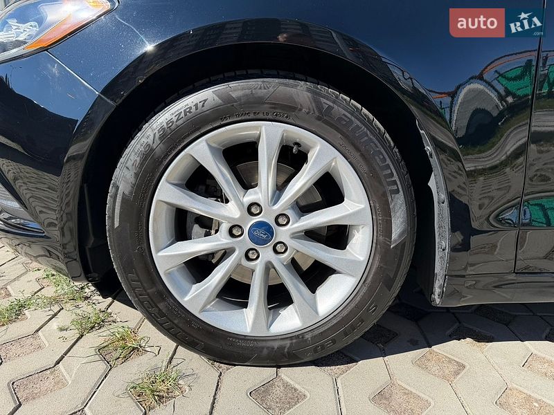 Седан Ford Fusion 2017 в Києві фото 16 Седан Ford Fusion 2017 в Києві