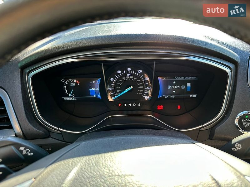 Седан Ford Fusion 2015 в Києві