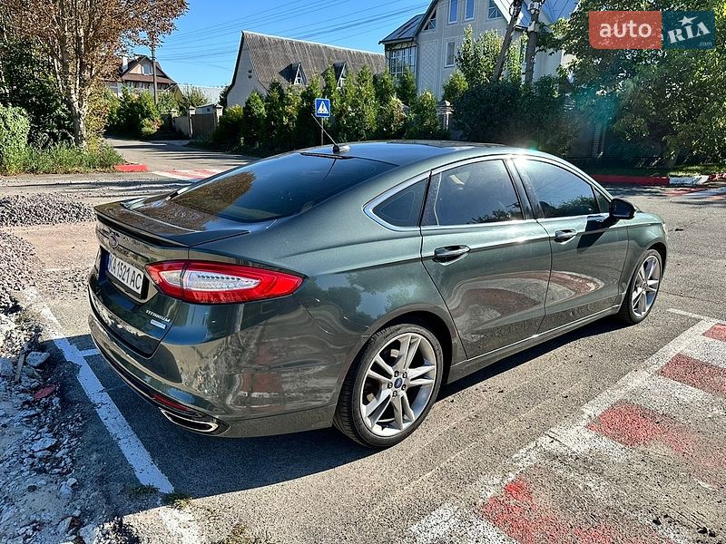 Седан Ford Fusion 2015 в Києві