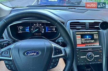 Седан Ford Fusion 2015 в Києві