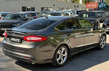 Седан Ford Fusion 2015 в Харькове