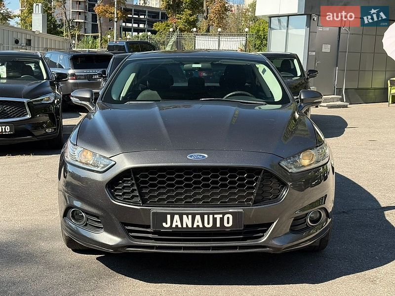 Седан Ford Fusion 2015 в Харькове