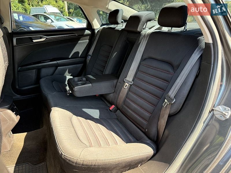 Седан Ford Fusion 2015 в Харькове