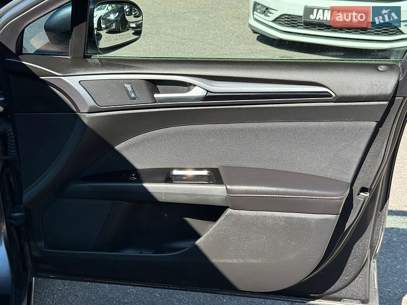 Седан Ford Fusion 2015 в Харькове