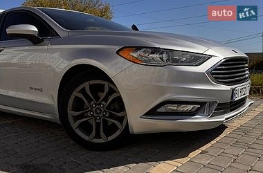 Седан Ford Fusion 2018 в Пирятине