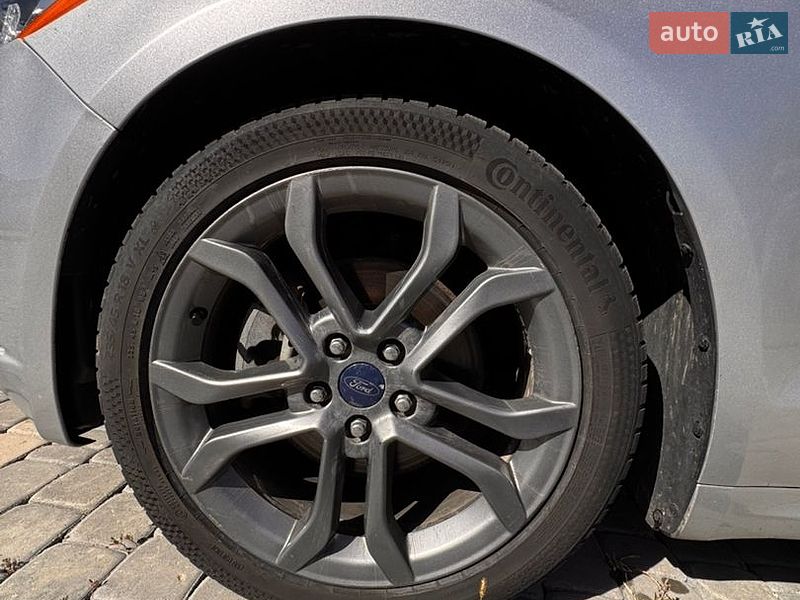 Седан Ford Fusion 2018 в Вінниці