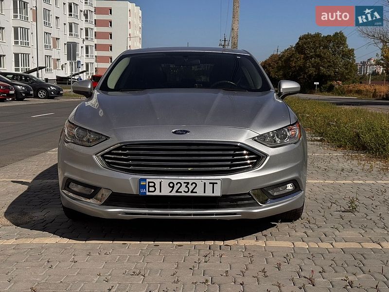 Седан Ford Fusion 2018 в Пирятине