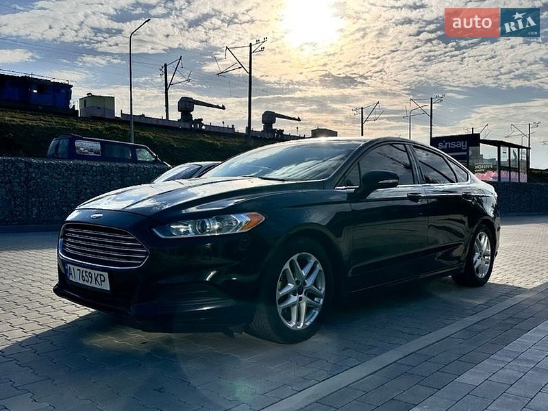 Седан Ford Fusion 2016 в Ирпене