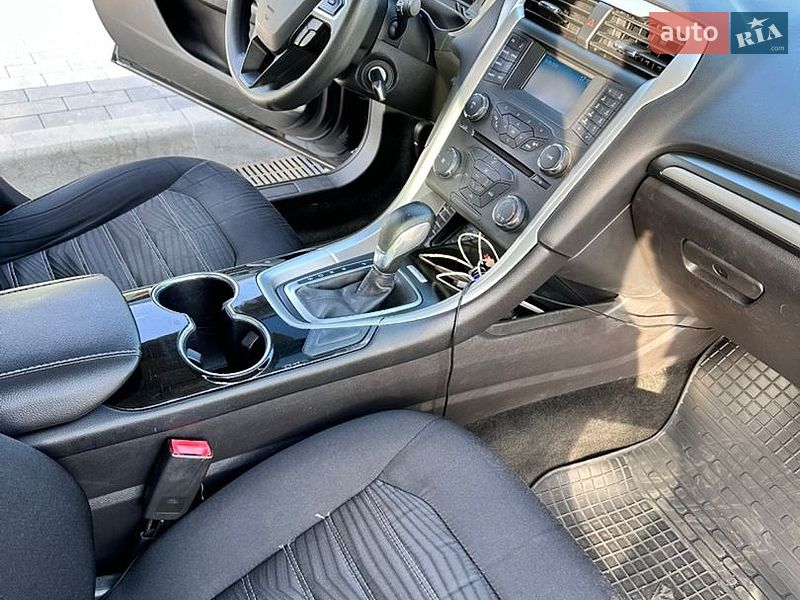 Седан Ford Fusion 2016 в Ирпене