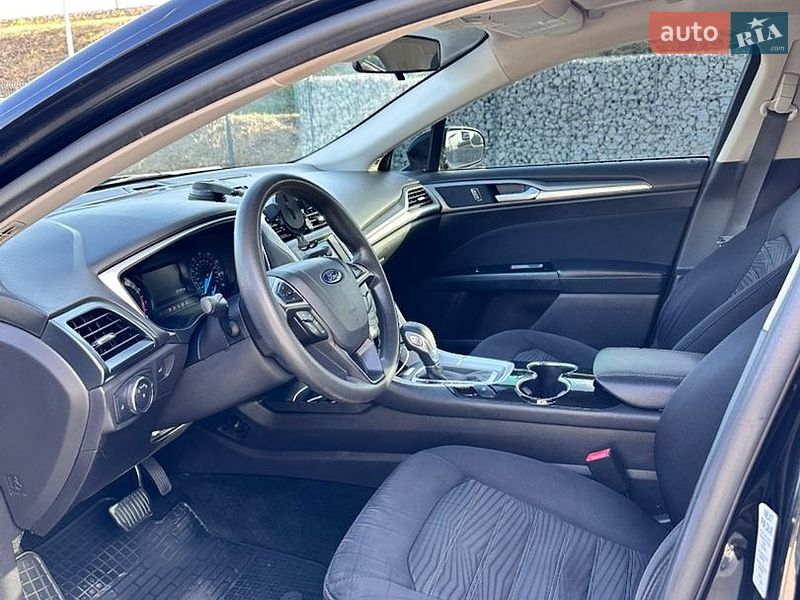 Седан Ford Fusion 2016 в Ирпене
