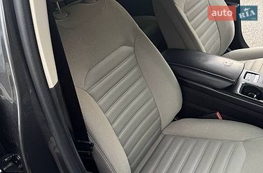 Седан Ford Fusion 2016 в Дніпрі