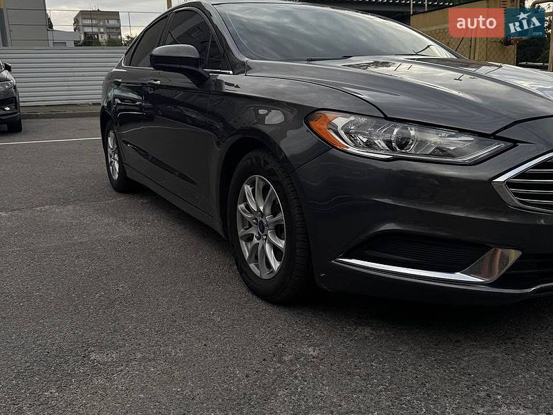 Седан Ford Fusion 2016 в Днепре