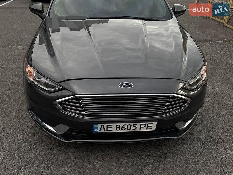 Седан Ford Fusion 2016 в Дніпрі