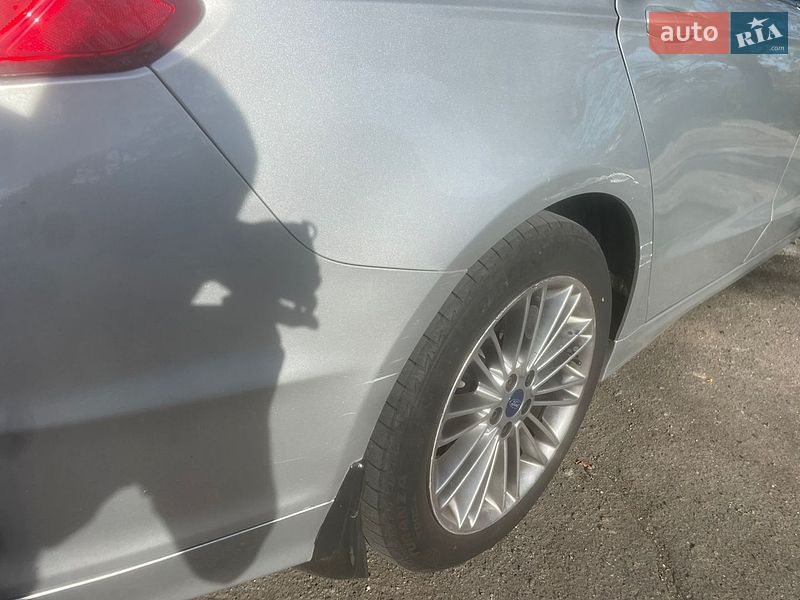 Седан Ford Fusion 2014 в Миколаєві