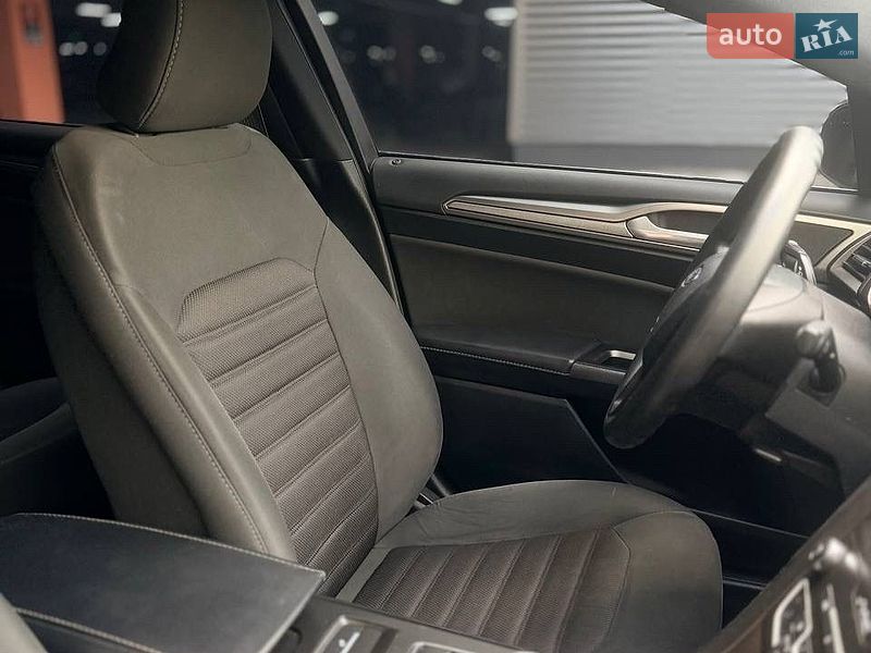 Седан Ford Fusion 2016 в Киеве