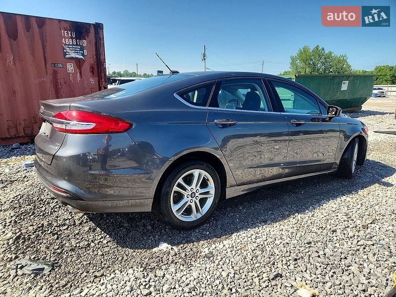 Ford Fusion 2017