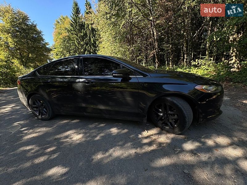 Седан Ford Fusion 2014 в Хмельницькому
