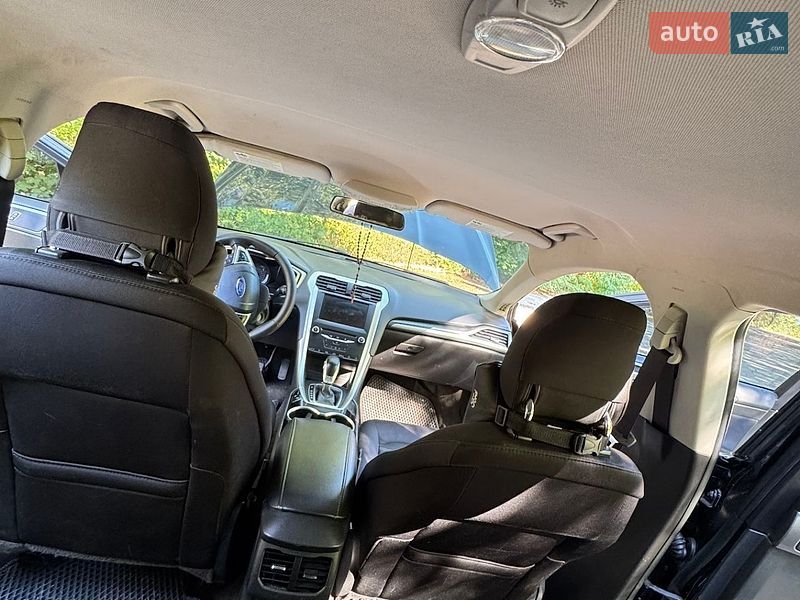 Седан Ford Fusion 2014 в Хмельницькому