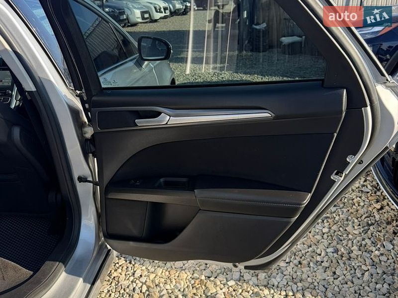 Седан Ford Fusion 2014 в Івано-Франківську фото 33 Седан Ford Fusion 2014 в Івано-Франківську