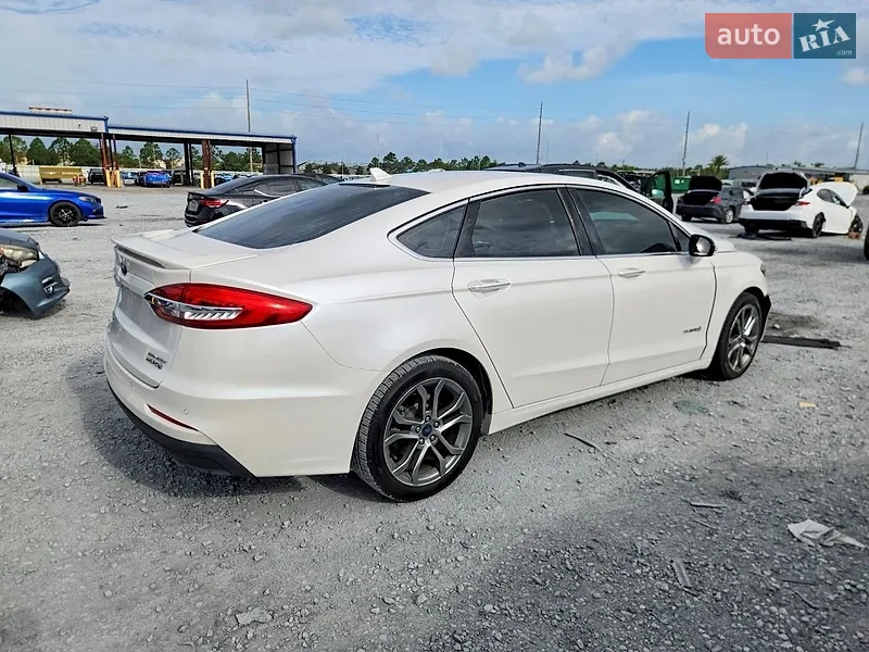 Ford Fusion 2018