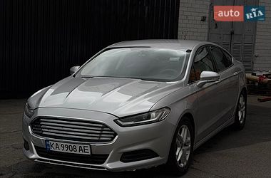 Седан Ford Fusion 2016 в Киеве Седан Ford Fusion 2016 в Киеве