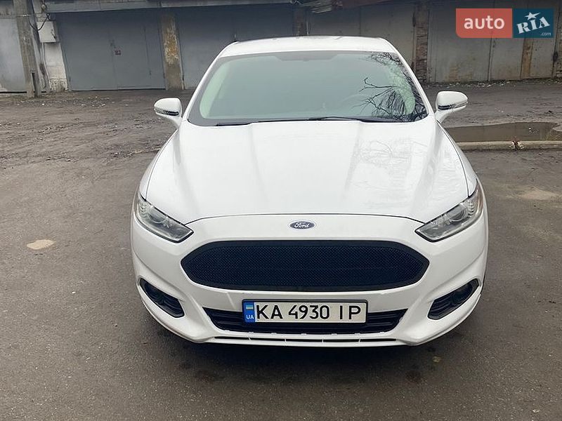 Ford Fusion 2016