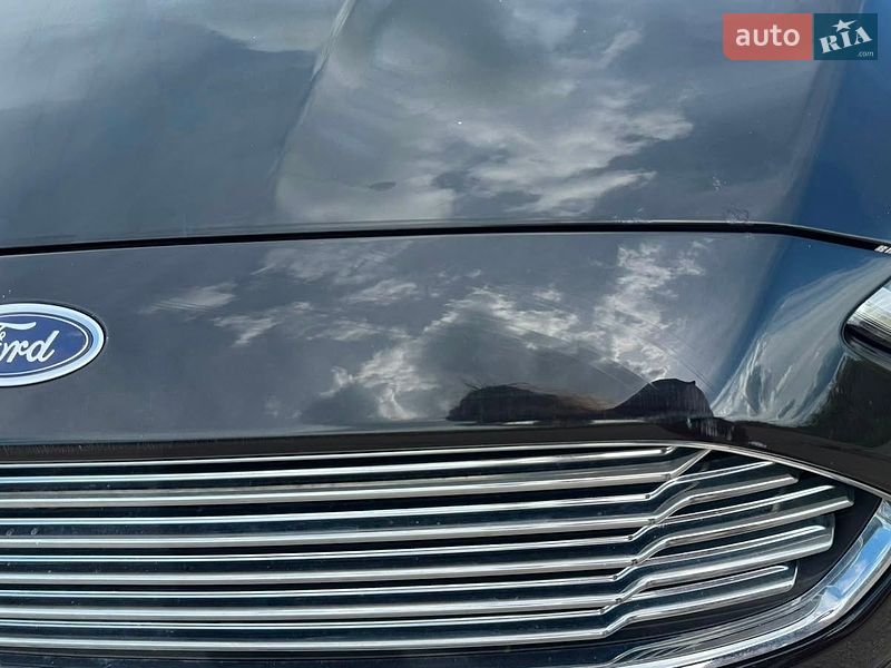 Седан Ford Fusion 2014 в Полтаві