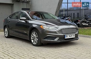 Седан Ford Fusion 2016 в Львове