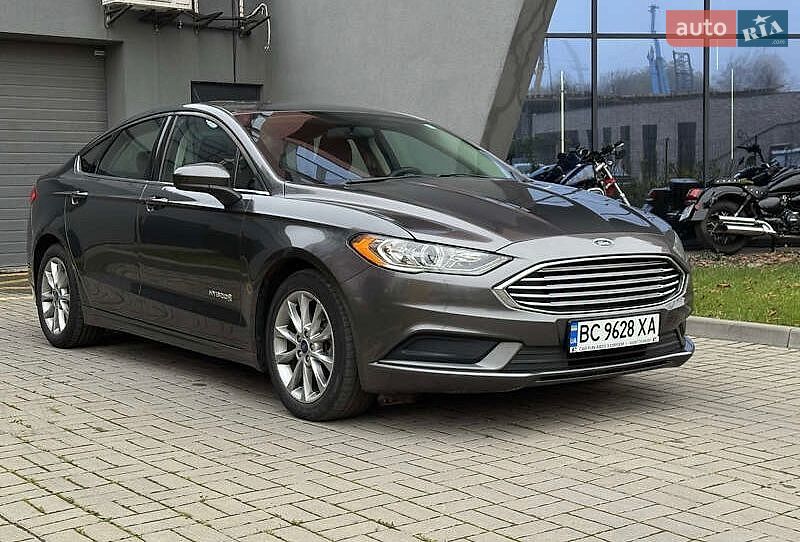 Седан Ford Fusion 2016 в Львове