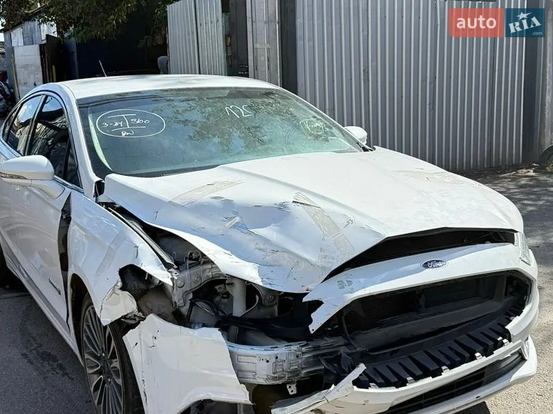 Ford Fusion 2017