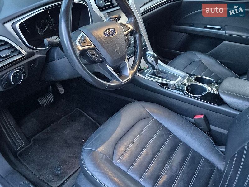Седан Ford Fusion 2013 в Ірпені