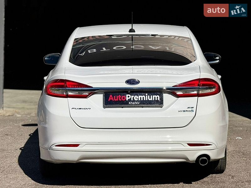 Седан Ford Fusion 2016 в Харкові
