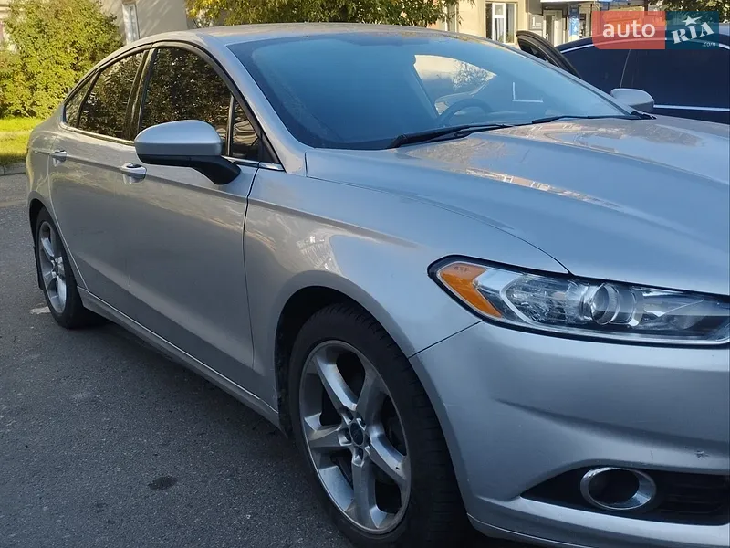 Ford Fusion 2015