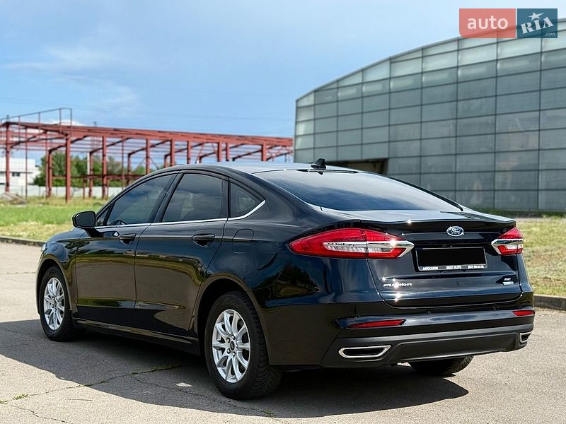 Седан Ford Fusion 2020 в Днепре фото 12 Седан Ford Fusion 2020 в Днепре