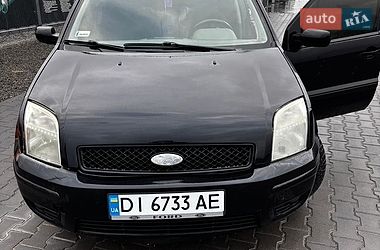 Хетчбек Ford Fusion 2002 в Голованівську
