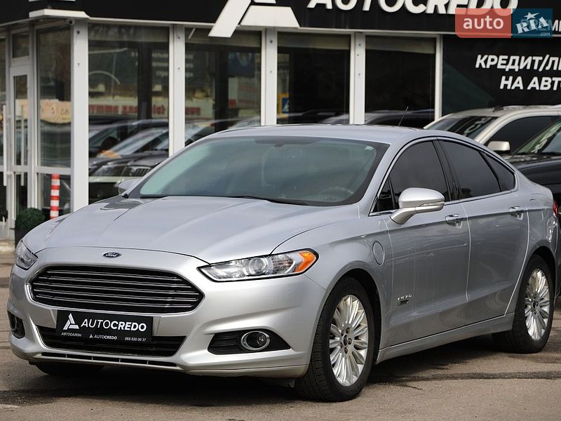 Седан Ford Fusion 2016 в Харькове
