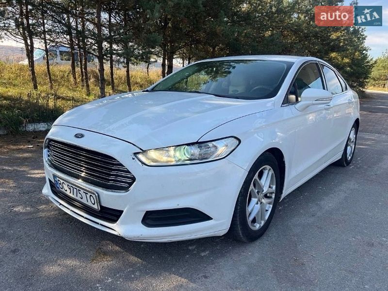 Седан Ford Fusion 2016 в Дніпрі