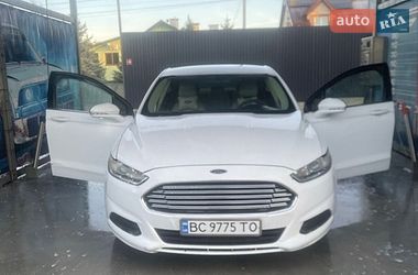 Седан Ford Fusion 2016 в Дніпрі