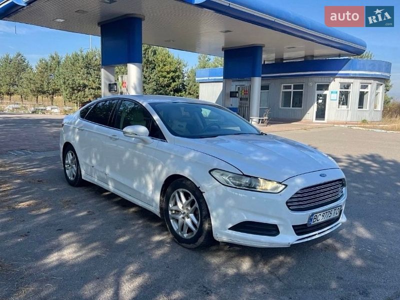 Седан Ford Fusion 2016 в Днепре