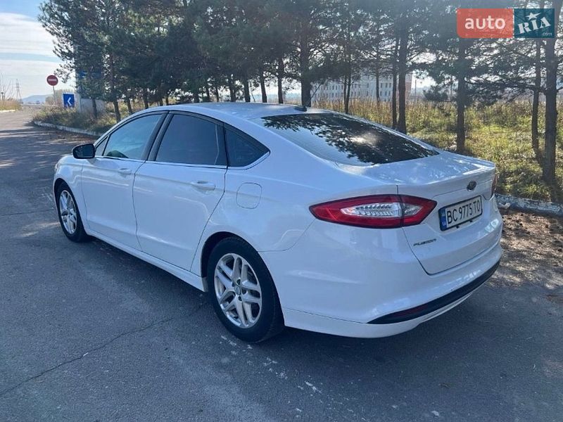 Седан Ford Fusion 2016 в Днепре