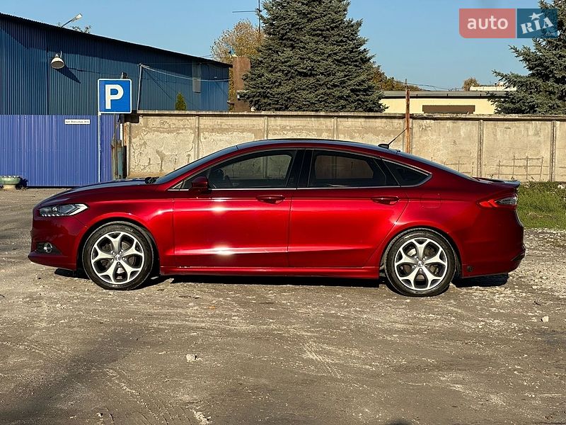Седан Ford Fusion 2015 в Запоріжжі