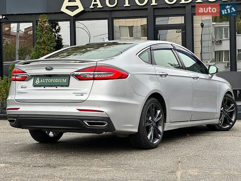 Седан Ford Fusion 2019 в Киеве