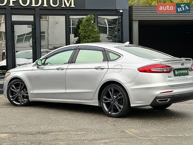 Седан Ford Fusion 2019 в Киеве