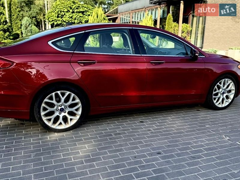 Седан Ford Fusion 2014 в Днепре