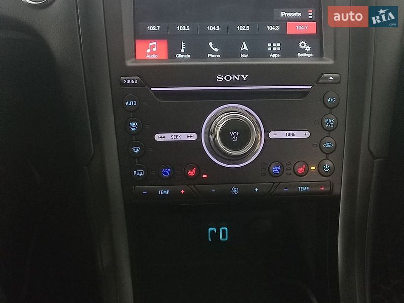 Седан Ford Fusion 2018 в Львові