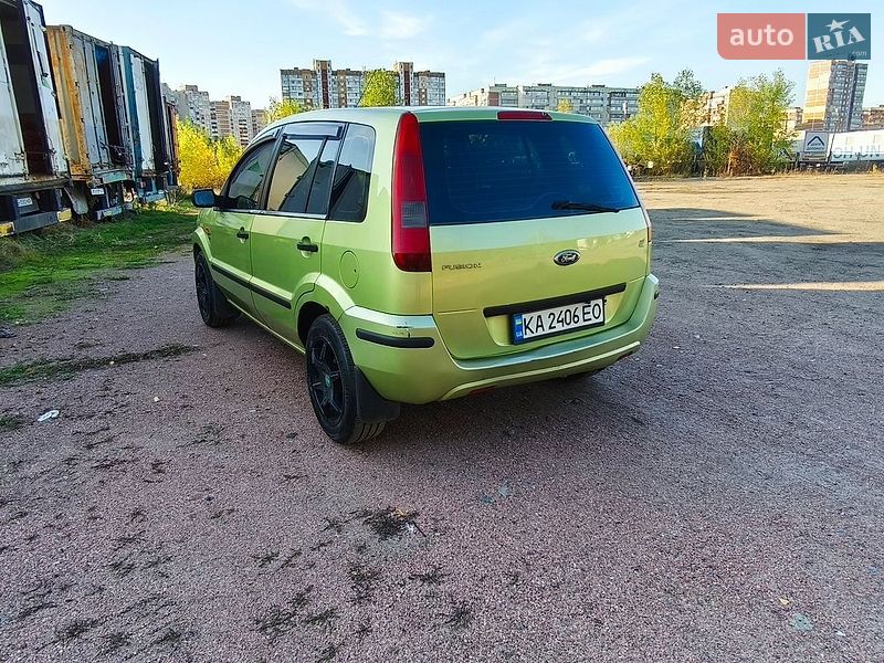 Хетчбек Ford Fusion 2005 в Києві